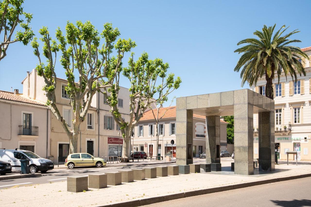 LE DOMUS TITUS spacieux T2 à 5 minutes de la gare Nîmes Exterior foto
